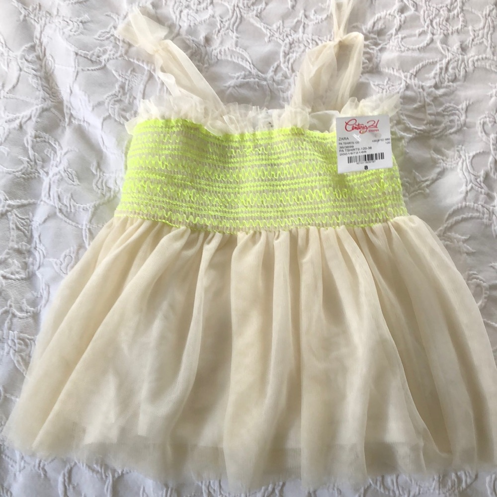 Zara nwt tulle too size 8